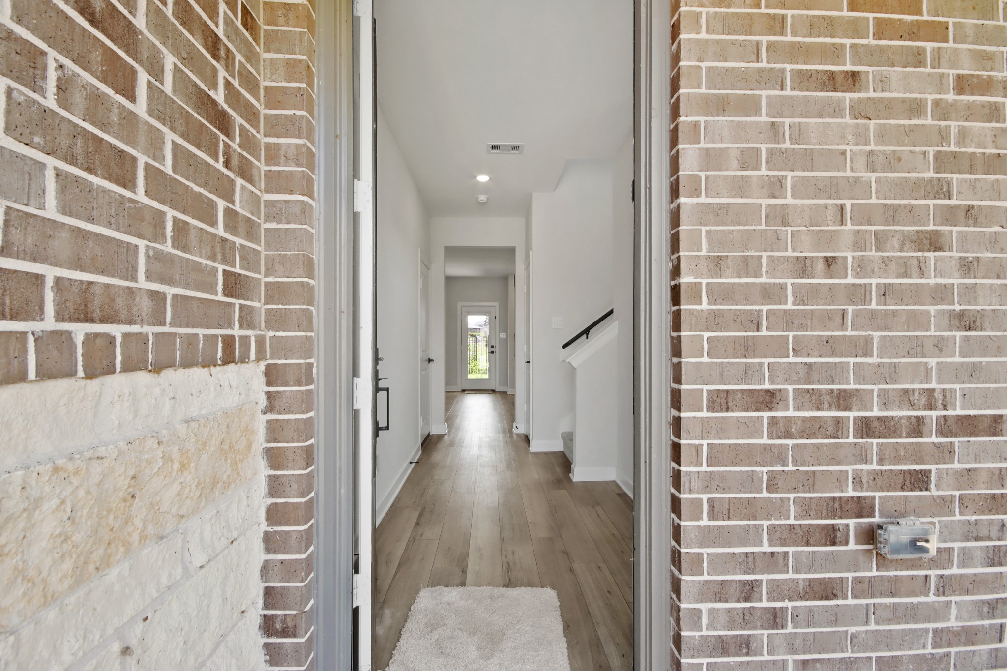 708 Fallen Hemlock Court Conroe, TX 77304 - Photo 2 of 15 a view of a bathroom