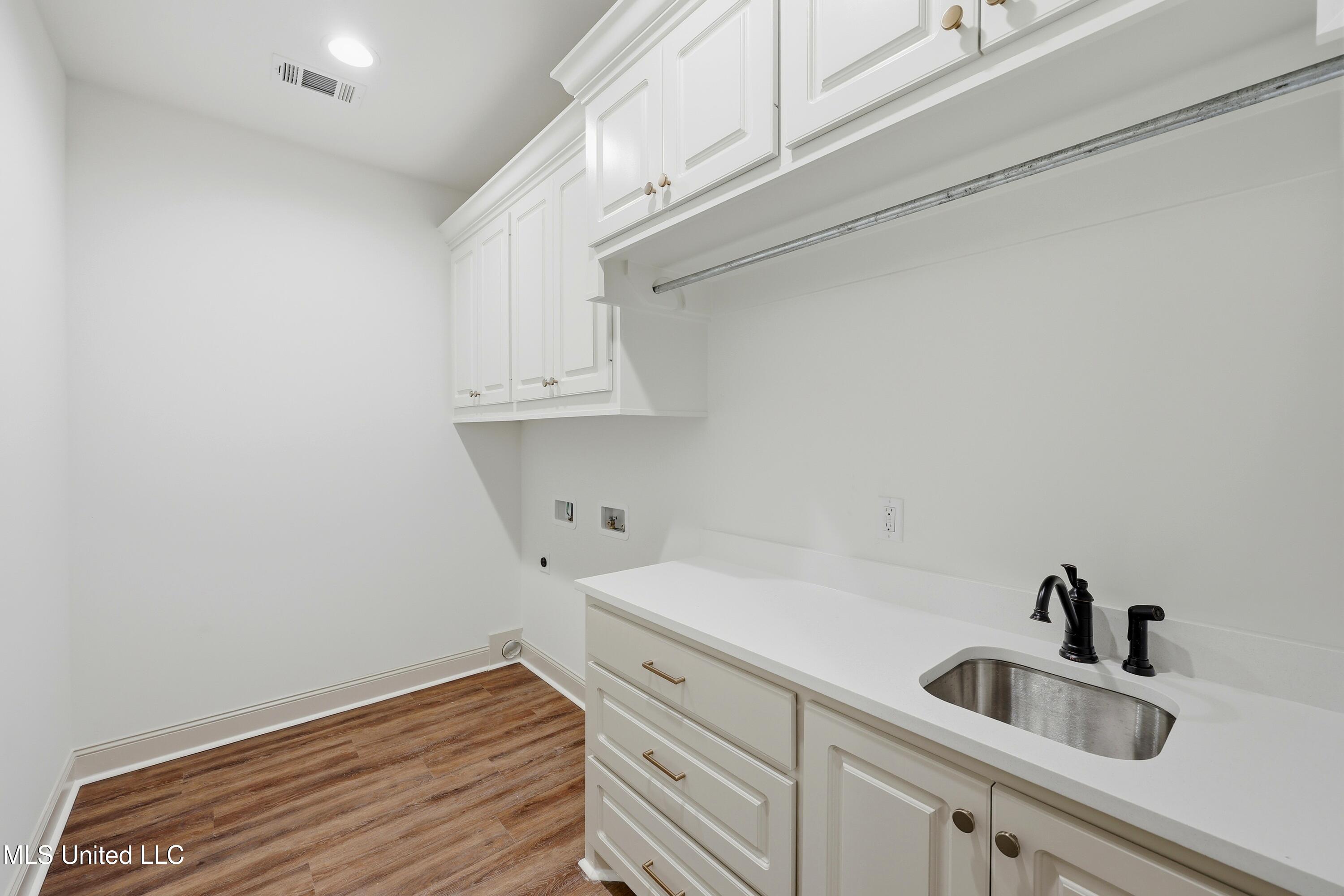 505 Harper Cove Flowood, MS 39232 - Photo 18 of 39 505 Harper Cove \ Home Tours MS (17)[128