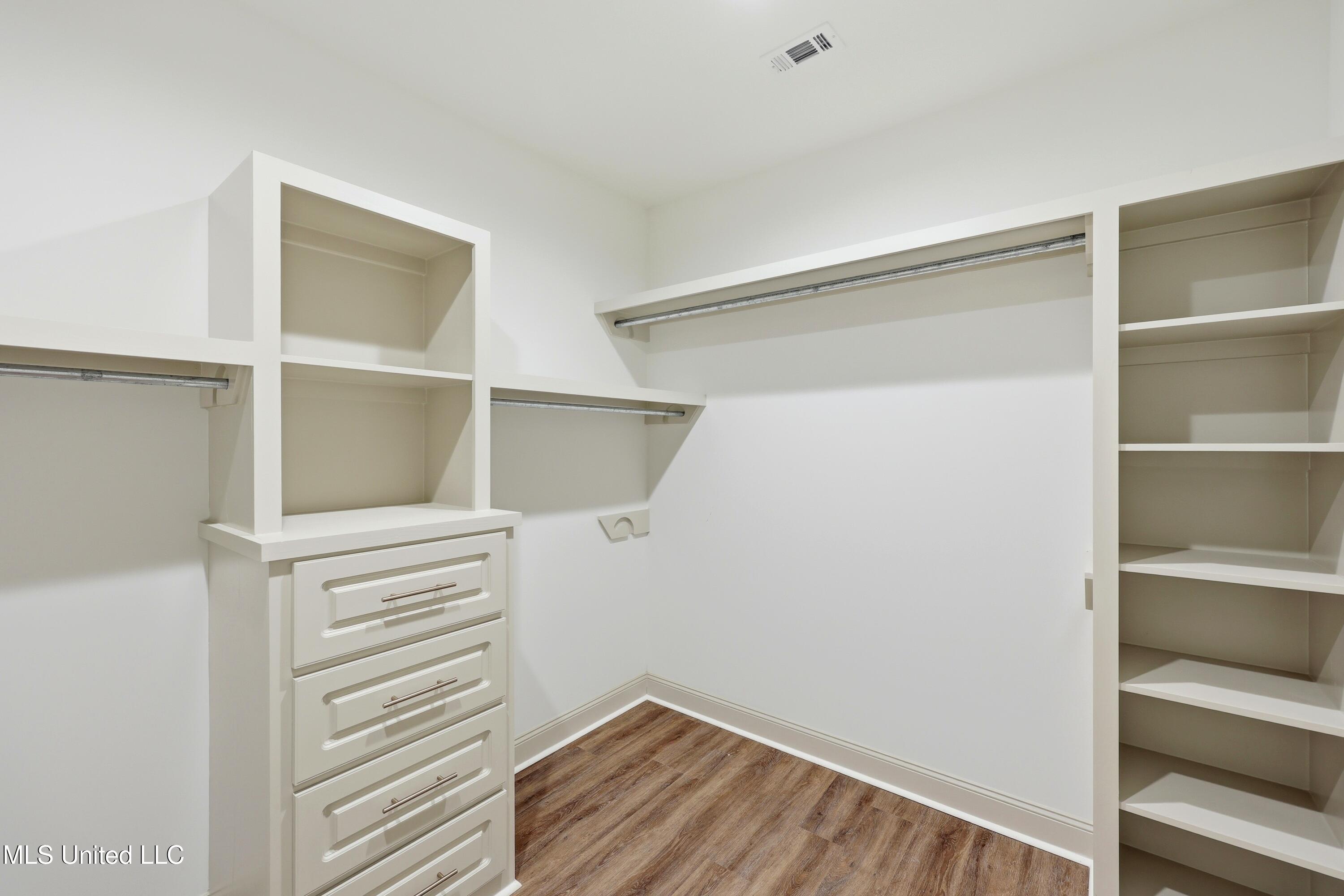 505 Harper Cove Flowood, MS 39232 - Photo 24 of 39 505 Harper Cove \ Home Tours MS (23)[128