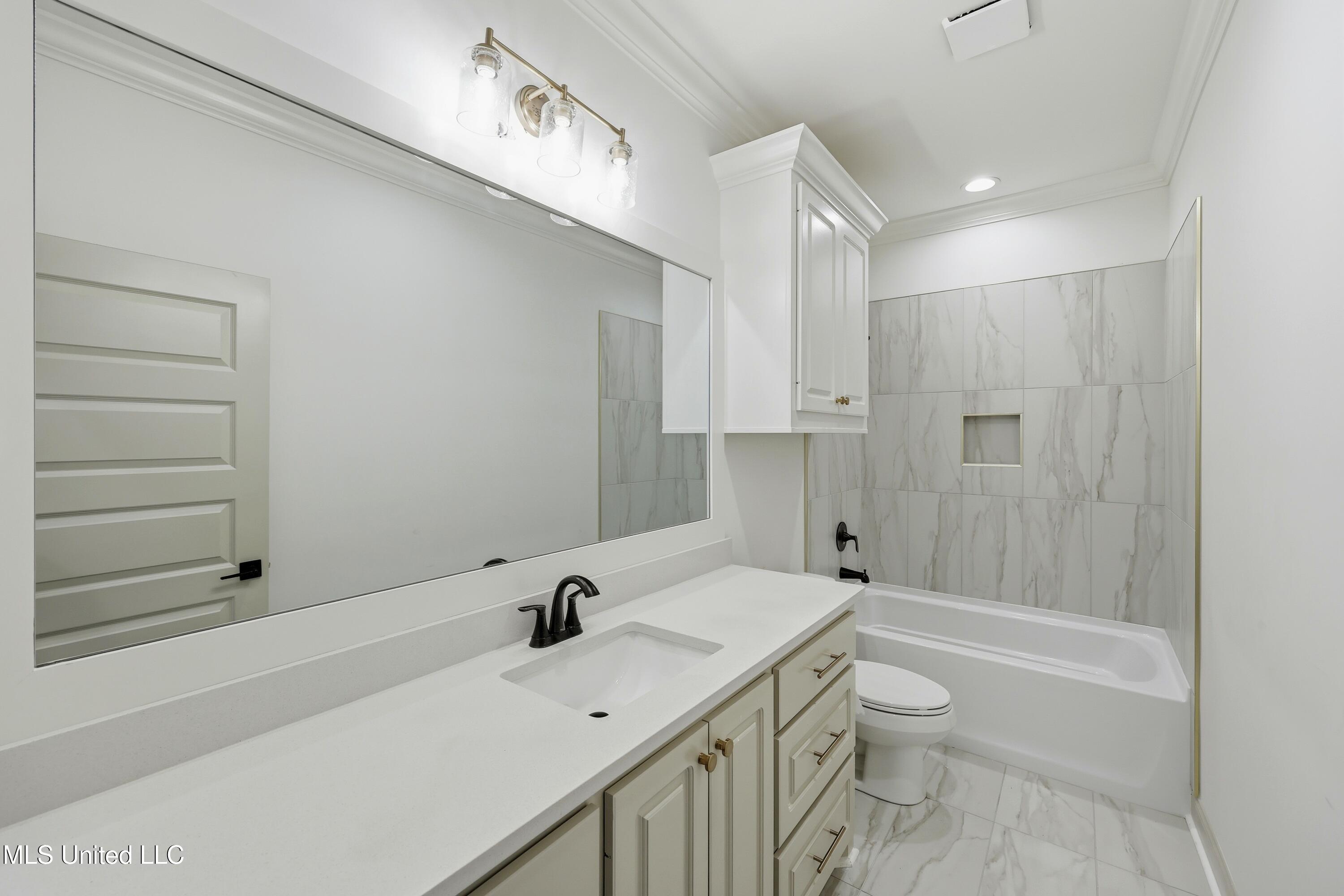 505 Harper Cove Flowood, MS 39232 - Photo 27 of 39 505 Harper Cove \ Home Tours MS (26)[128