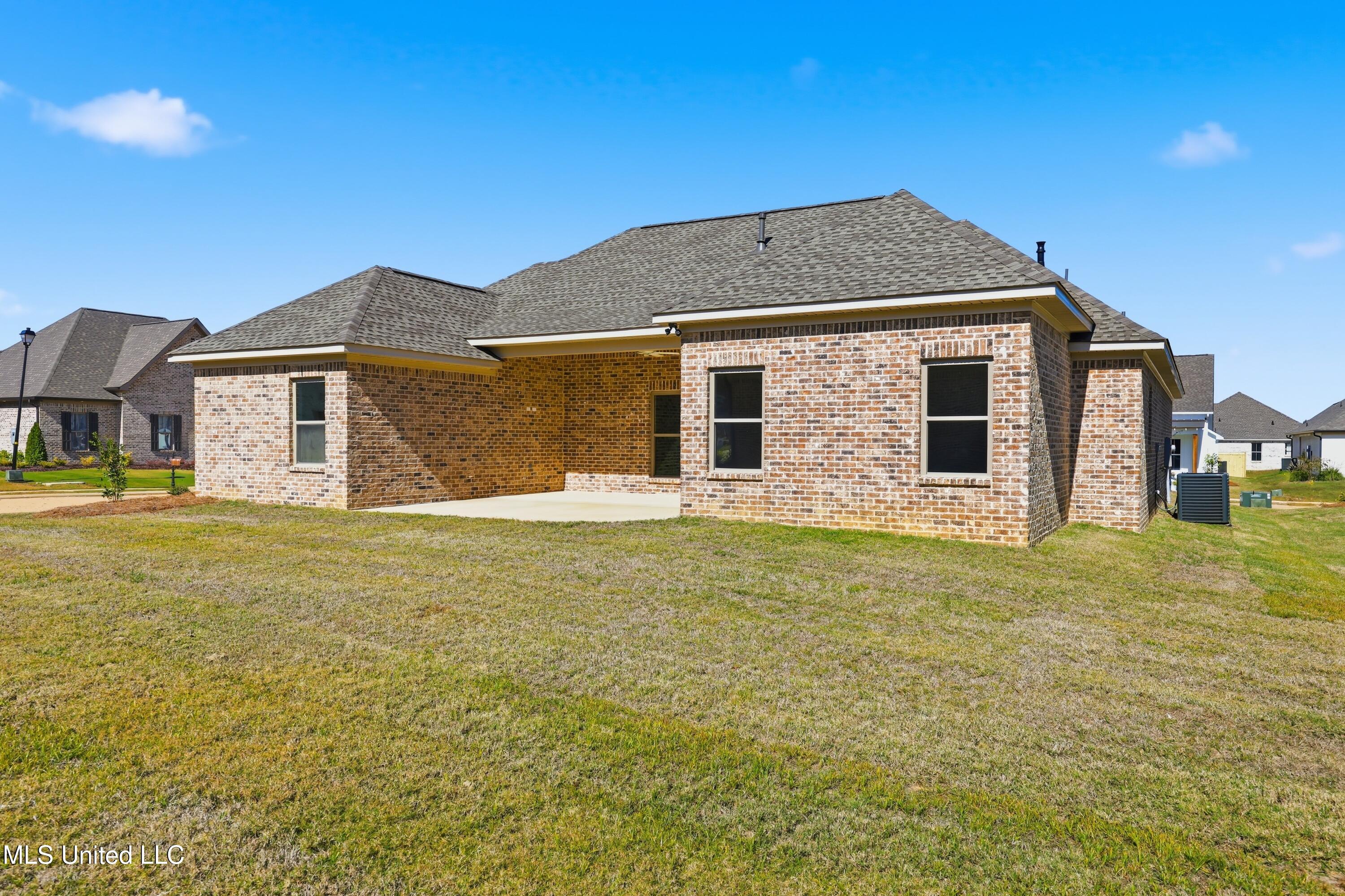 505 Harper Cove Flowood, MS 39232 - Photo 33 of 39 505 Harper Cove \ Home Tours MS (32)[128