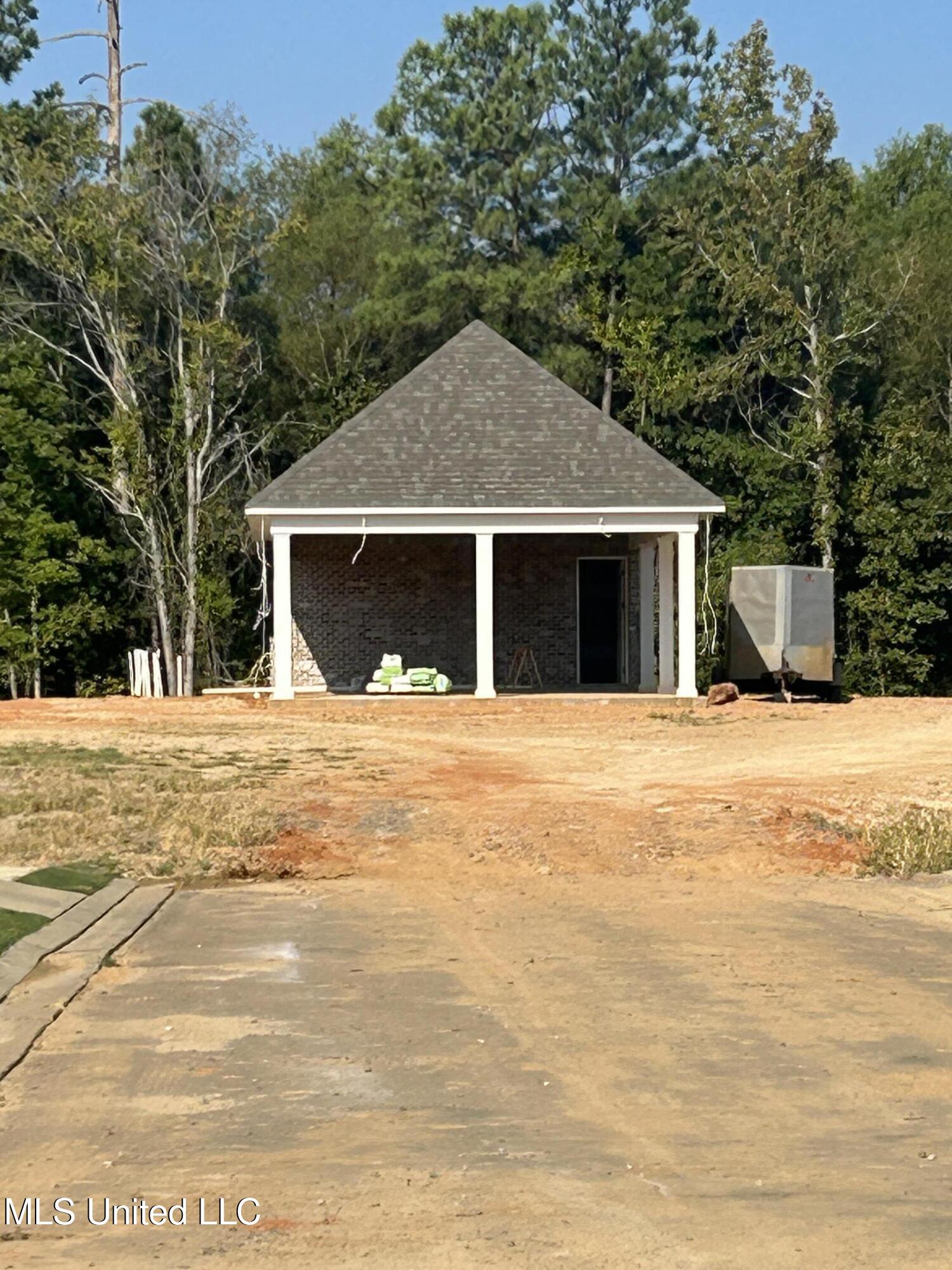 505 Harper Cove Flowood, MS 39232 - Photo 34 of 39 Neighborhood pool coming soon