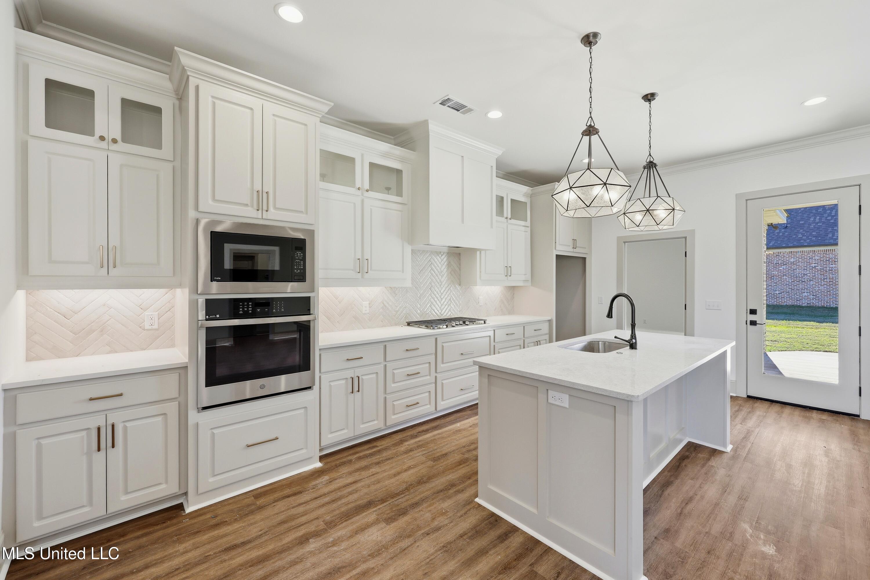505 Harper Cove Flowood, MS 39232 - Photo 9 of 39 505 Harper Cove \ Home Tours MS (8)[1280