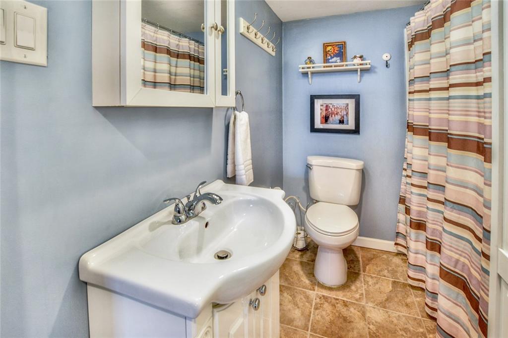 1776 Sample Road Allison Park, PA 15101 - Photo 16 of 17