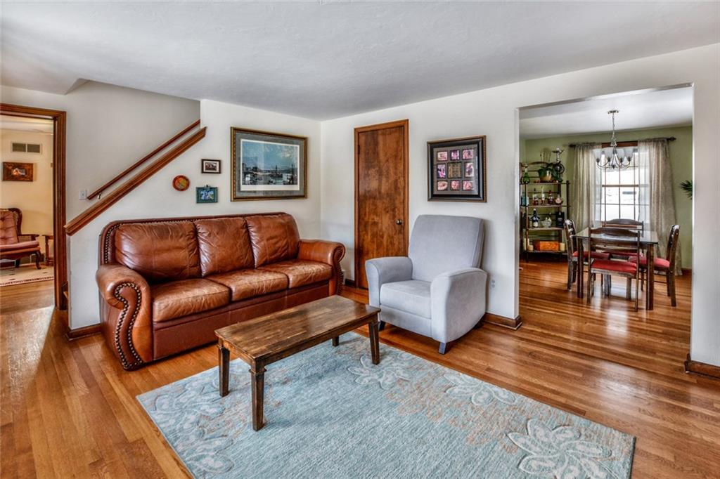 1776 Sample Road Allison Park, PA 15101 - Photo 8 of 17