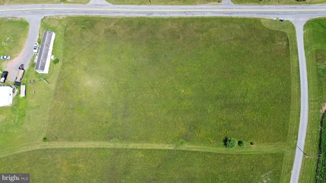 $15,000 | Lot 8 East Graceville Road, Breezewood, PA 15533