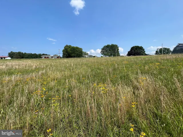 $15,000 | Lot 8 East Graceville Road, Breezewood, PA 15533