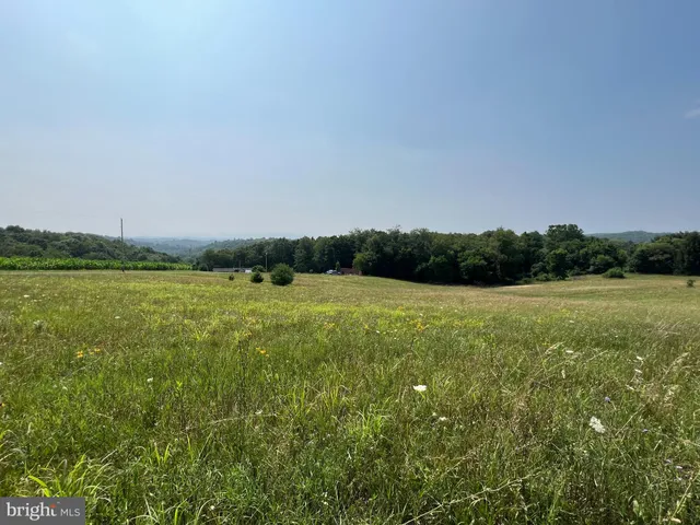 $15,000 | Lot 8 East Graceville Road, Breezewood, PA 15533