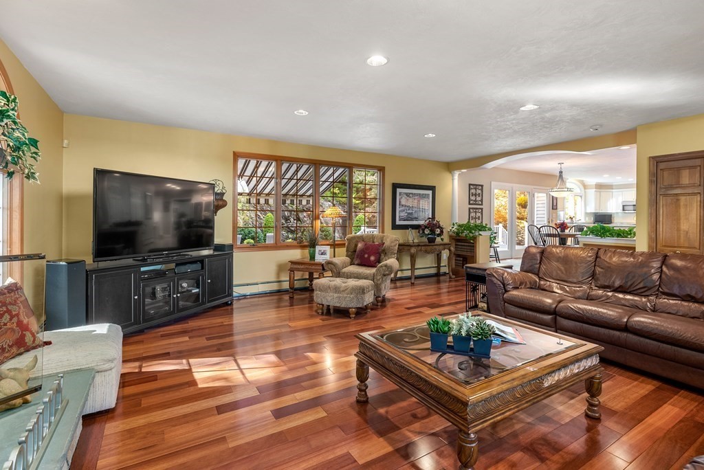 48 Algonquin Road Canton, MA 02021 - Photo 16 of 40