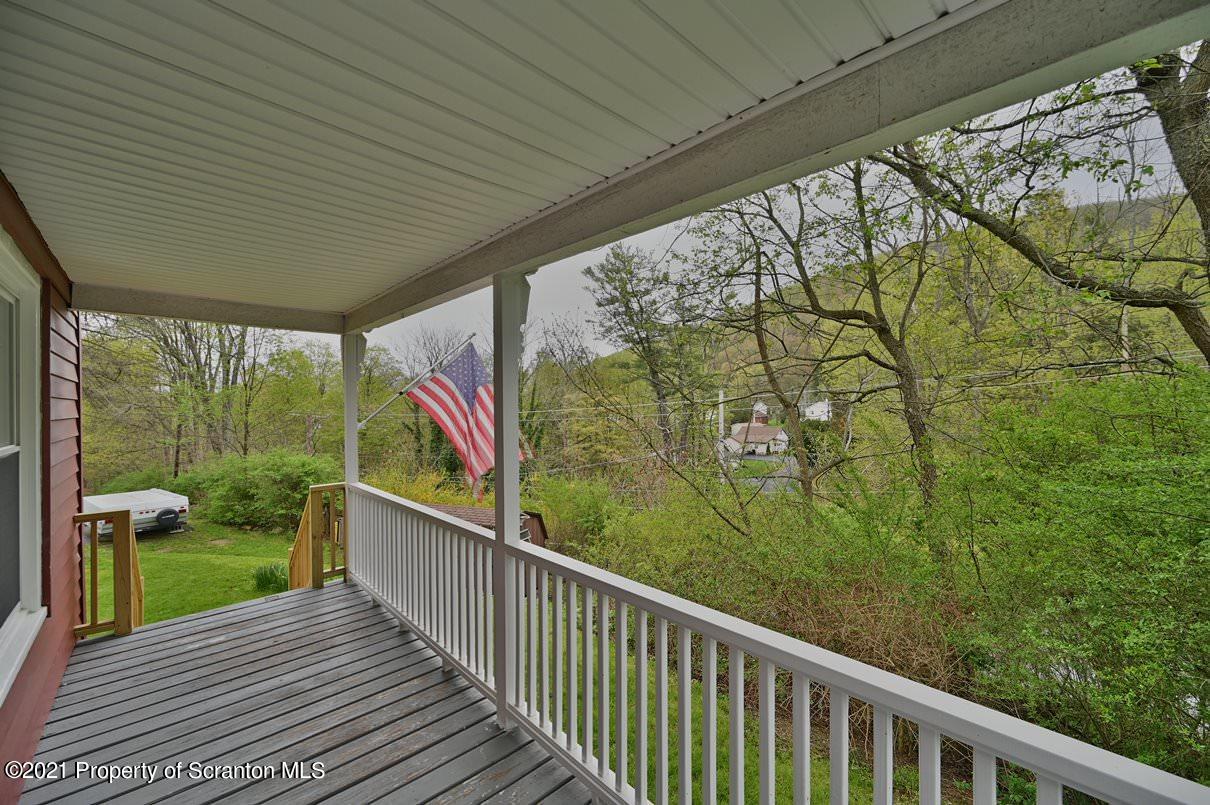 324 Shady Lane Road Clarks Summit, PA 18411 - Photo 6 of 23 Gallery Image 6