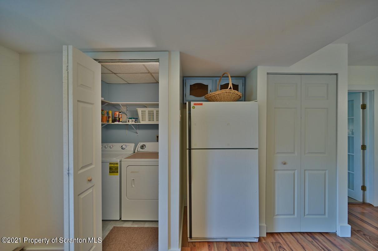 324 Shady Lane Road Clarks Summit, PA 18411 - Photo 8 of 23 Gallery Image 8