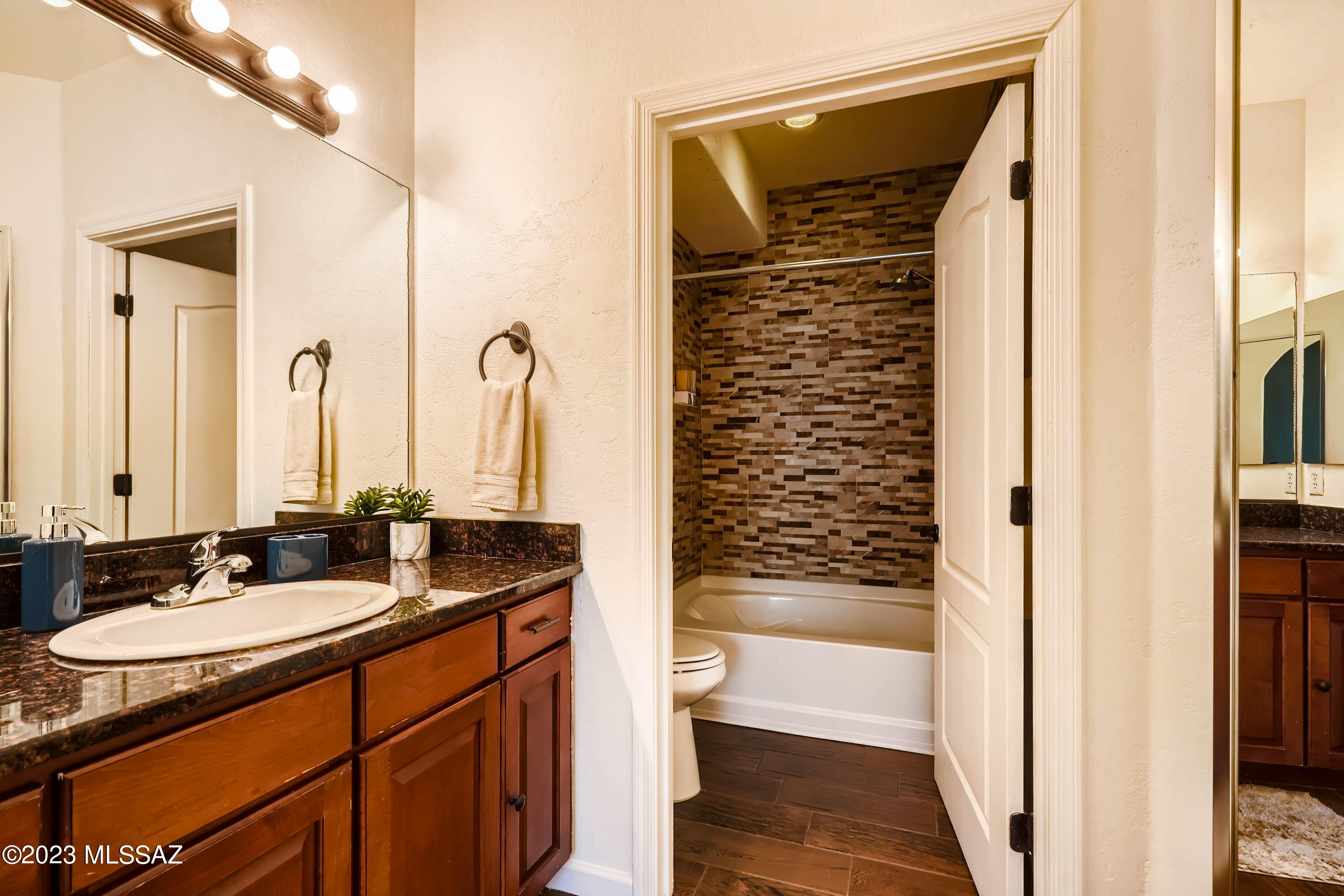 2550 East River Road, Unit 1103 Tucson, AZ 85718 - Photo 19 of 33