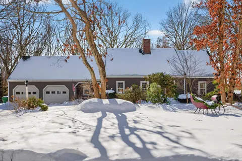 $925,000 | 48 Holly Ridge Drive, Sandwich, MA 02563