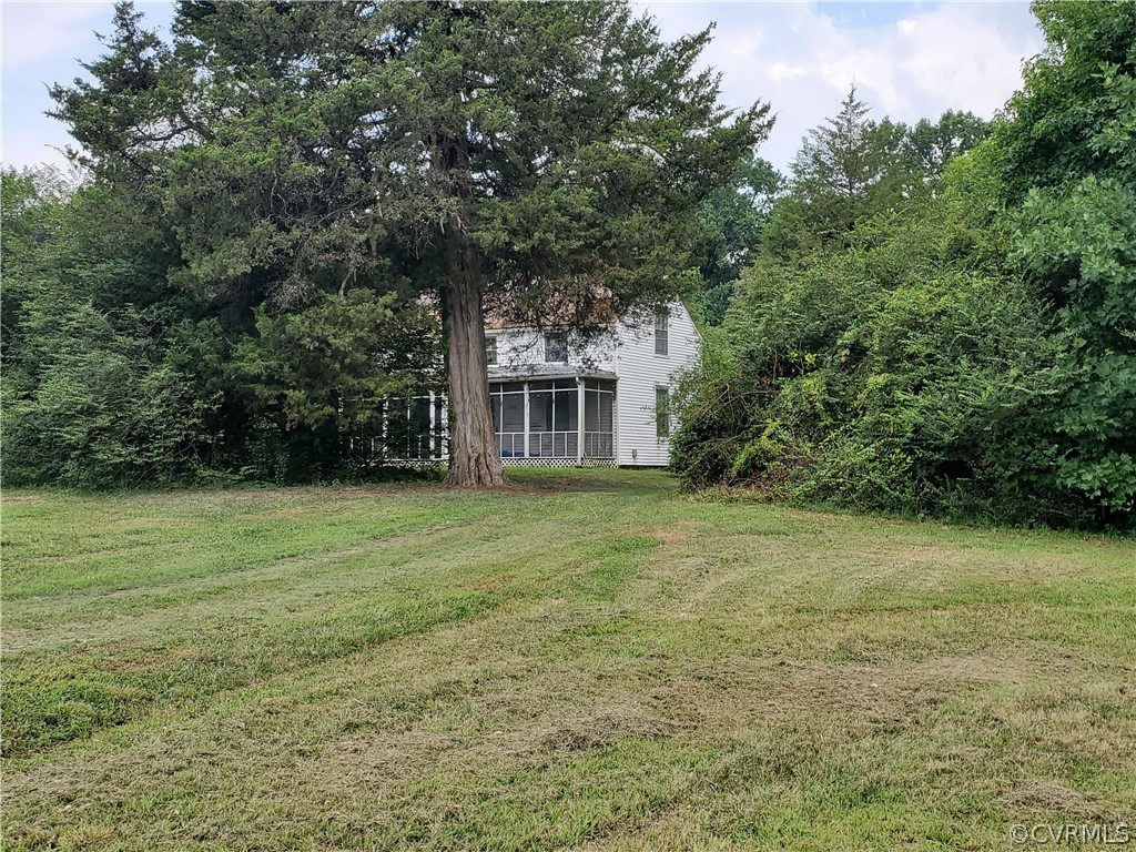 3751 Meadow Road Sandston, VA 23150 - Photo 14 of 15 Gallery Image 14