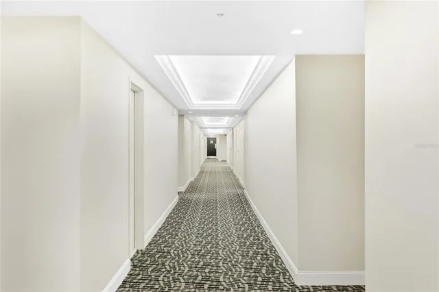 $575,000 | 101 South Gulfstream Avenue, Unit 14D, Sarasota, FL 34236