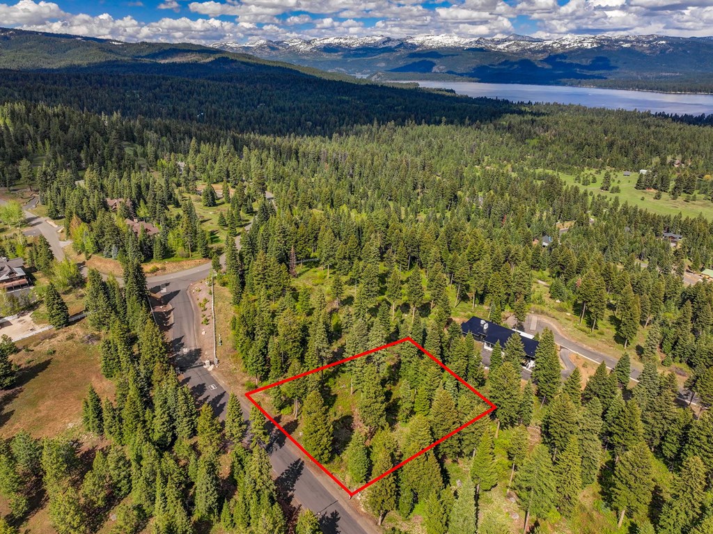 669 Migratory Rdg Way, Unit 70 McCall, ID 83638 - Photo 2 of 4