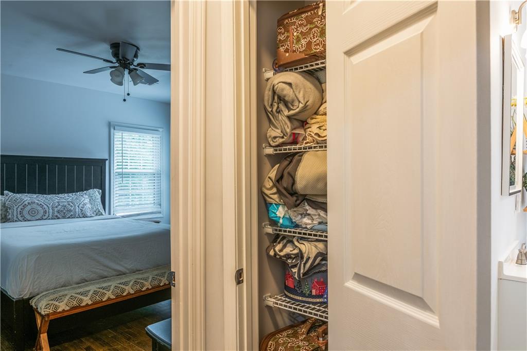 1760 Rogers Avenue Southwest Atlanta, GA 30310 - Photo 33 of 57 a view of walk in closet