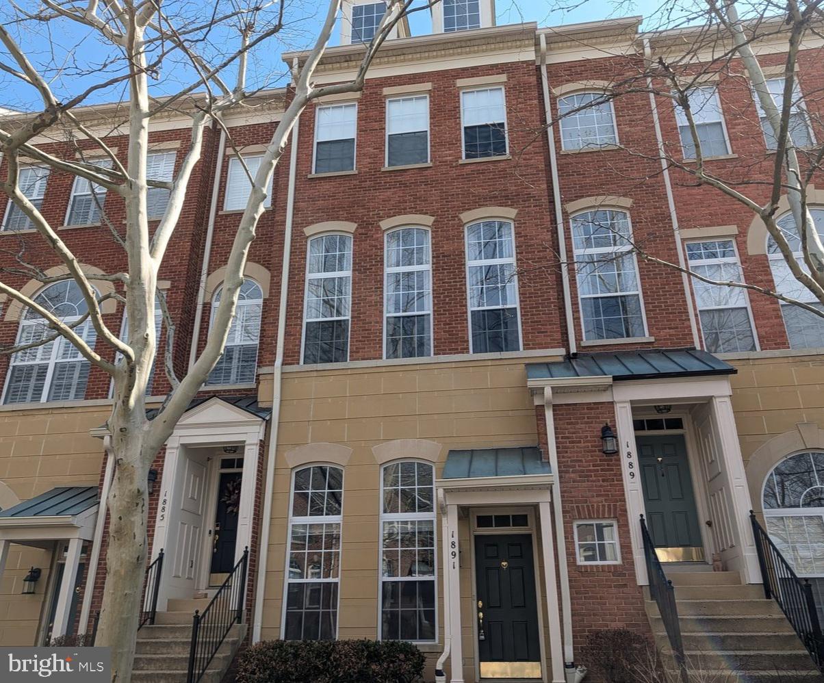 1891 Crescent Park Drive, Unit 110A Reston, VA 20190 - Photo 1 of 41