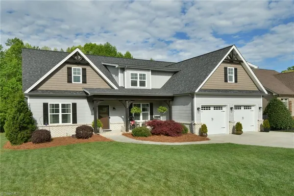 $550,000 | 6844 Orchard Path Drive, Clemmons, NC 27012