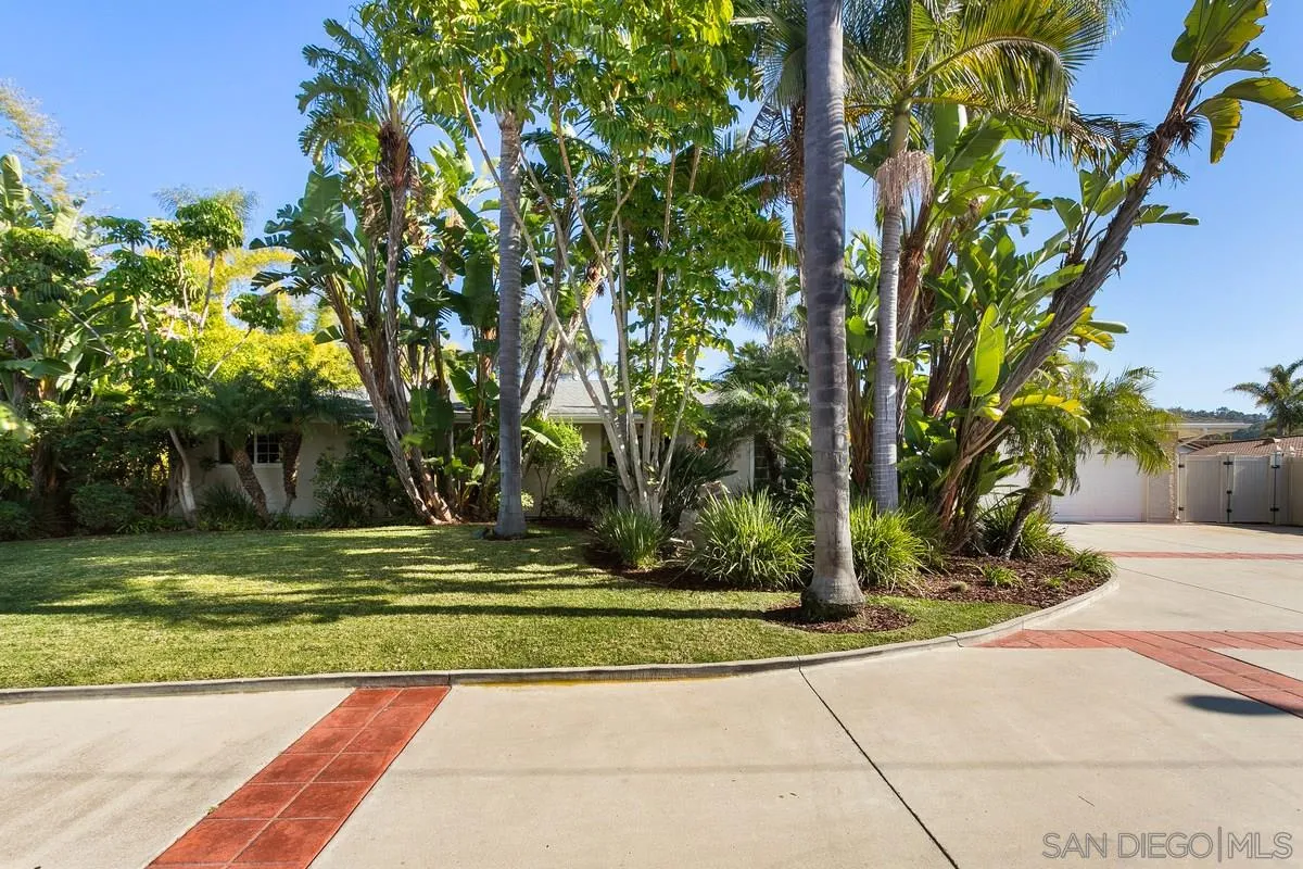 2105 Lakeview Road Vista, CA 92084 - Photo 3 of 45 Gallery Image 3
