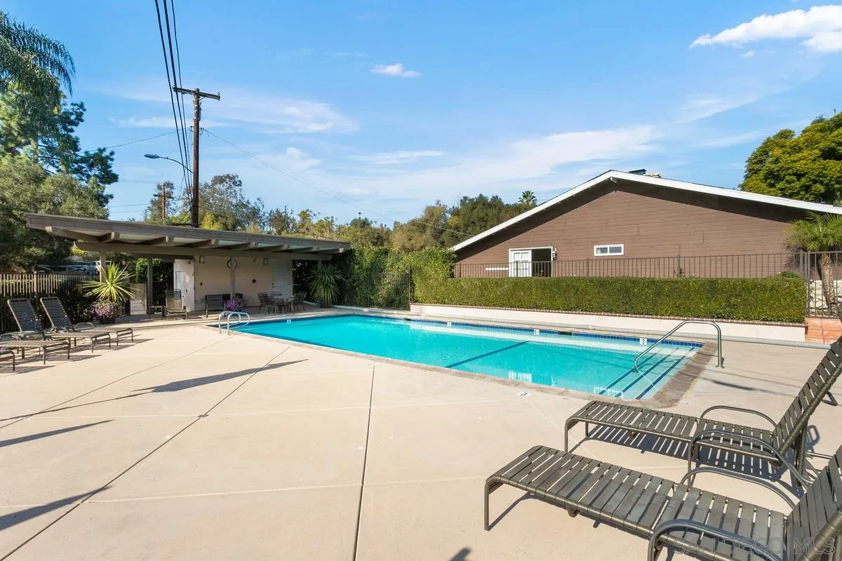 2105 Lakeview Road Vista, CA 92084 - Photo 44 of 45 Gallery Image 44