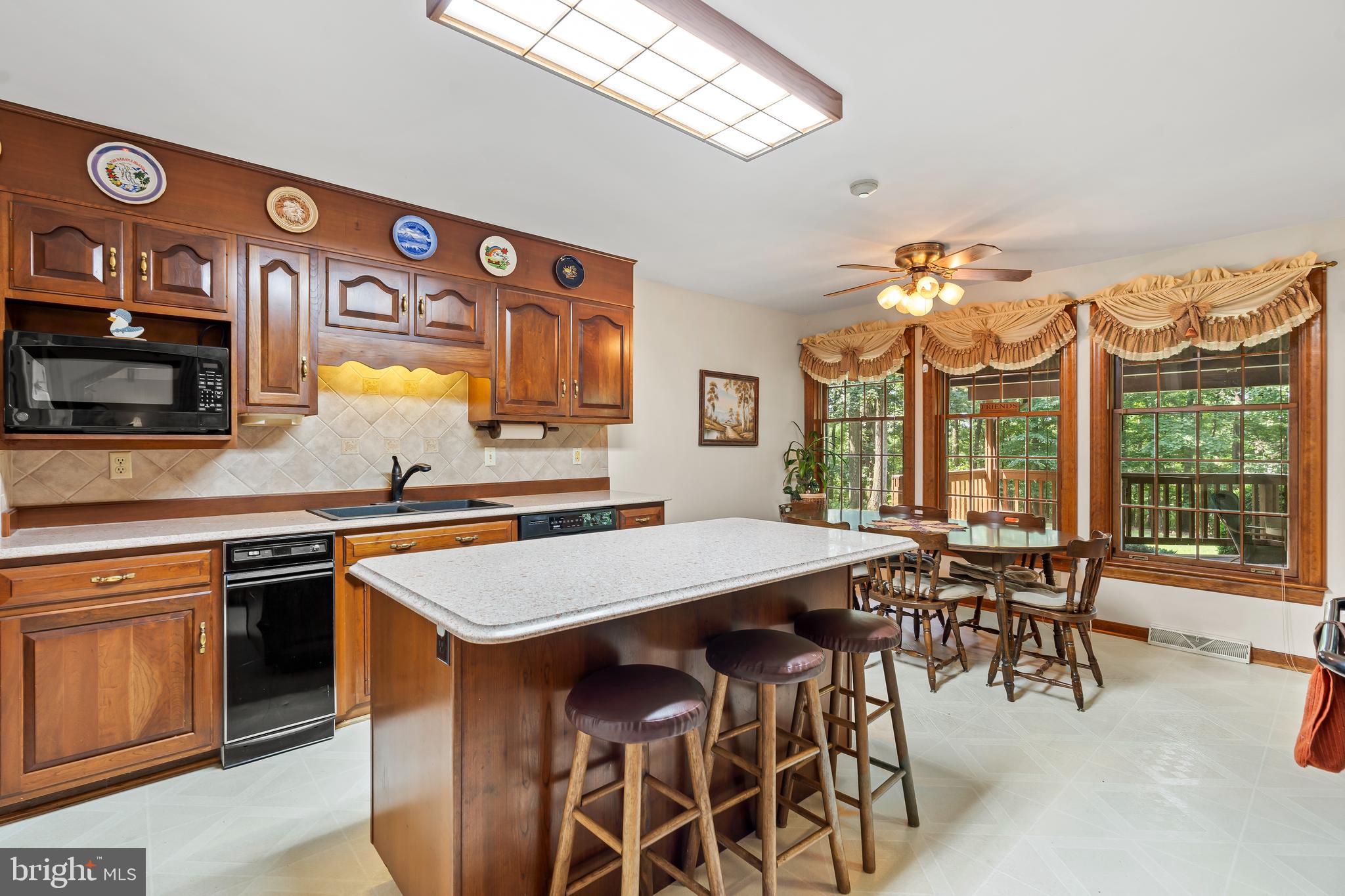 12810 Kending Lane Clear Spring, MD 21722 - Photo 16 of 64