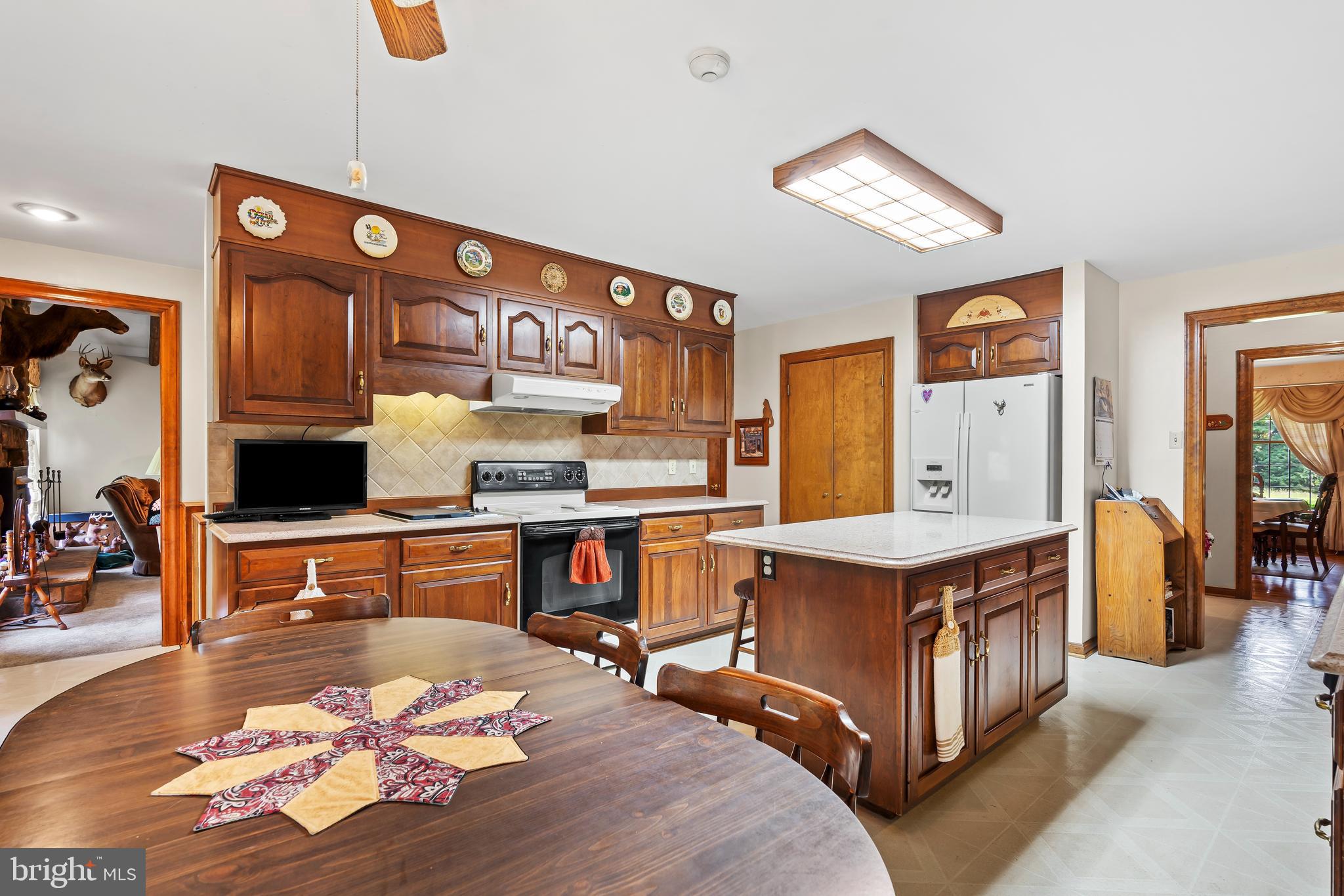 12810 Kending Lane Clear Spring, MD 21722 - Photo 18 of 64