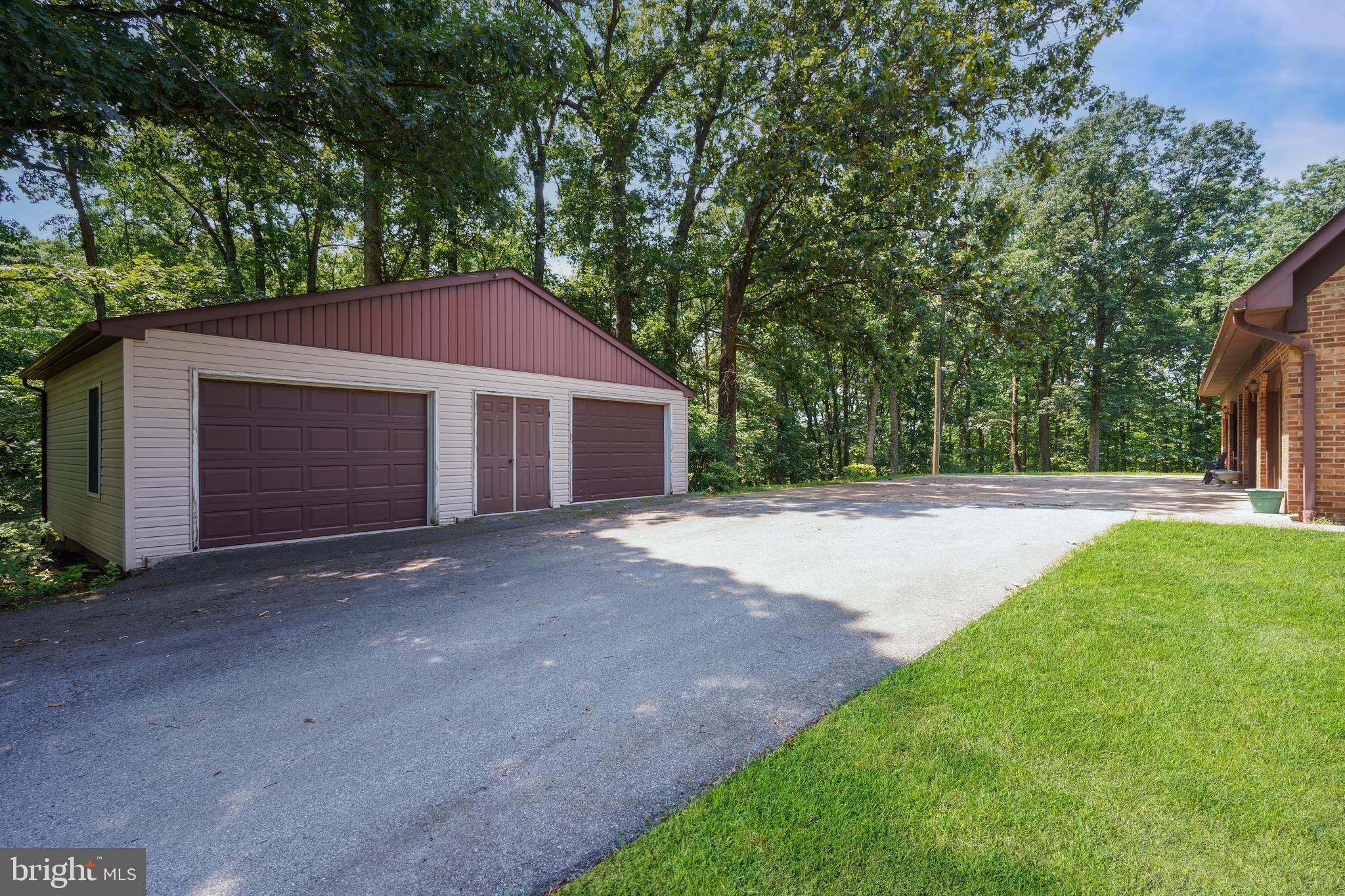 12810 Kending Lane Clear Spring, MD 21722 - Photo 4 of 64