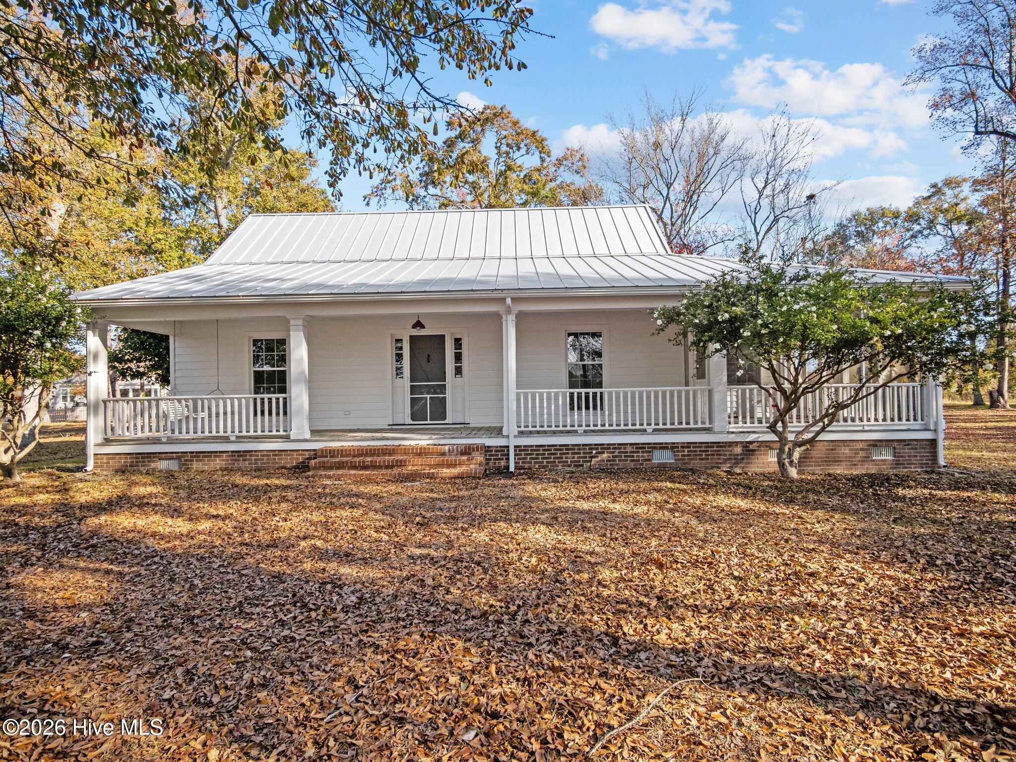 2229 Sloop Point Loop Road Hampstead, NC 28443 - Photo 2 of 47 original-2