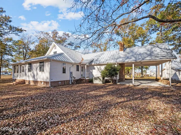 $3,000 | 2229 Sloop Point Loop Road, Hampstead, NC 28443