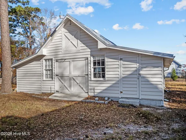 $3,000 | 2229 Sloop Point Loop Road, Hampstead, NC 28443