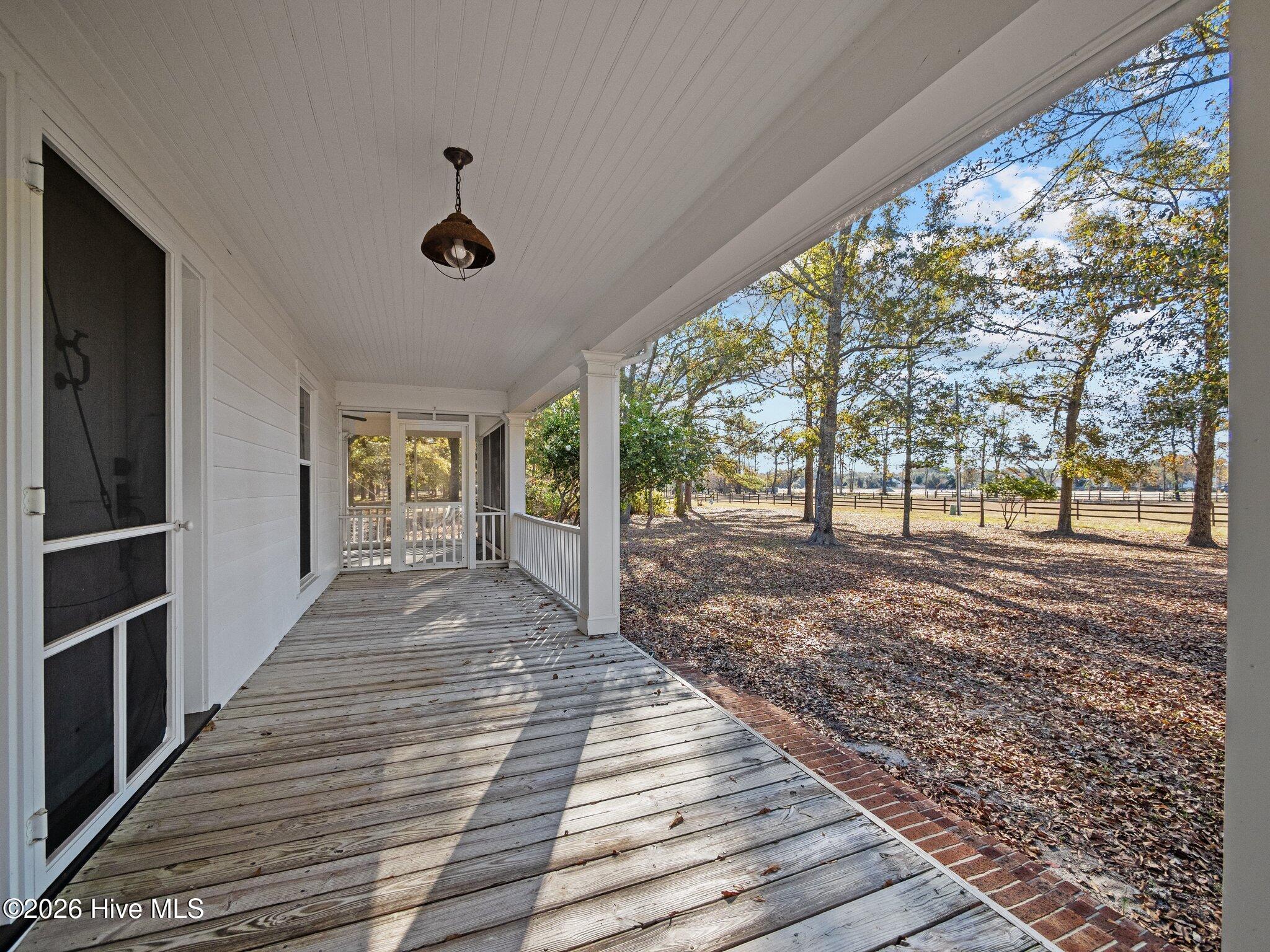 2229 Sloop Point Loop Road Hampstead, NC 28443 - Photo 7 of 47 original-8