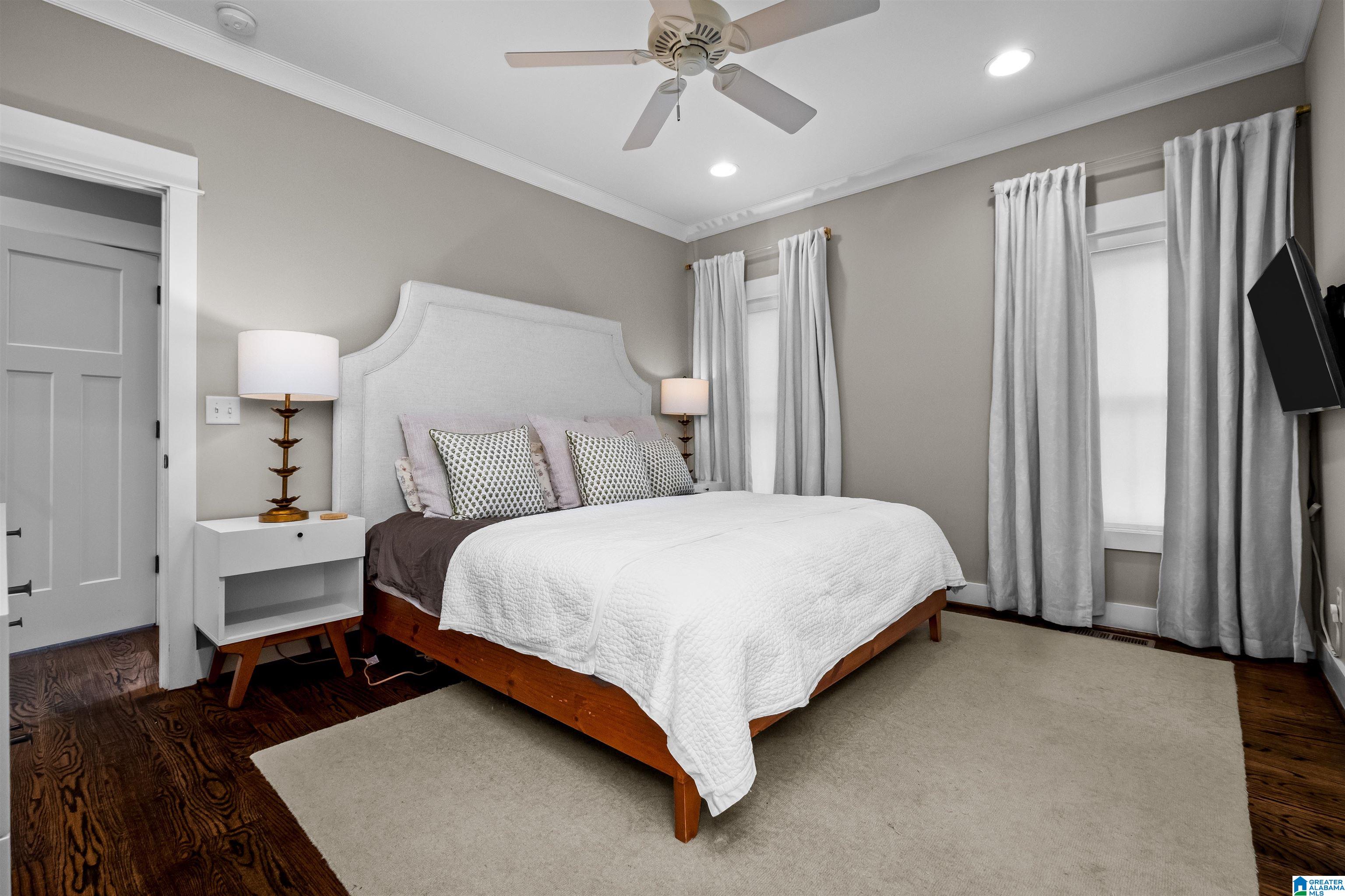 327 Sterrett Avenue Birmingham, AL 35209 - Photo 31 of 60