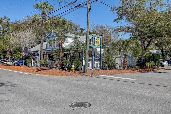 $559,900 | 201 South Street, Palm Harbor, FL 34683