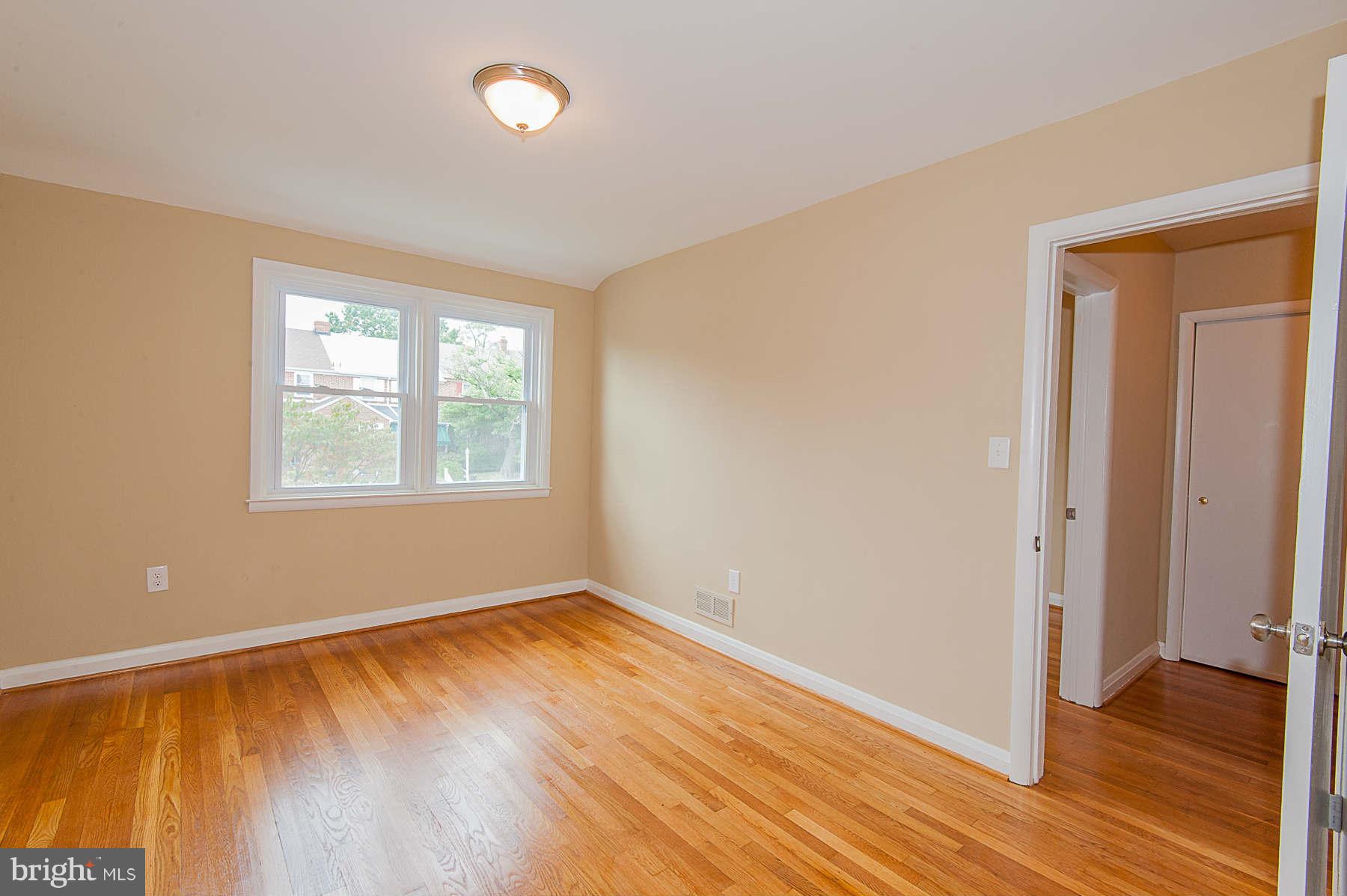 6129 Dunroming Road Baltimore, MD 21239 - Photo 14 of 30 Bedroom (Master)