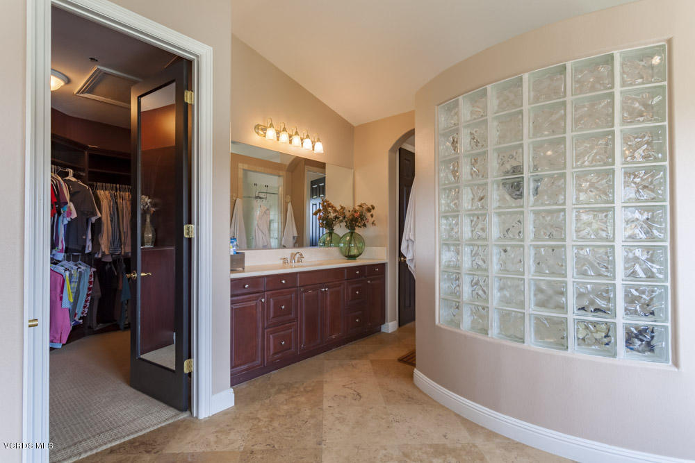 12054 Nelson Road Moorpark, CA 93021 - Photo 40 of 75 Nelson_Low-39