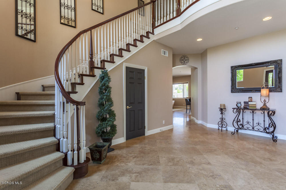 12054 Nelson Road Moorpark, CA 93021 - Photo 9 of 75 a view of entryway and hall with wooden floor
