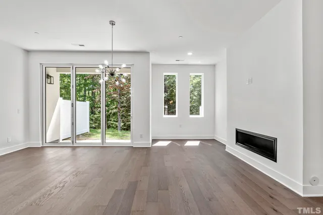 $2,950 | 4003 Southpoint Lndg Way, Durham, NC 27707