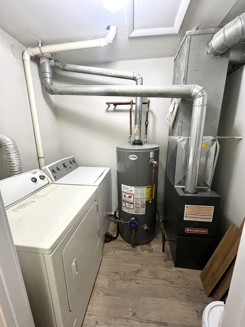 764 Terrace Court, Unit A Elgin, IL 60120 - Photo 14 of 24