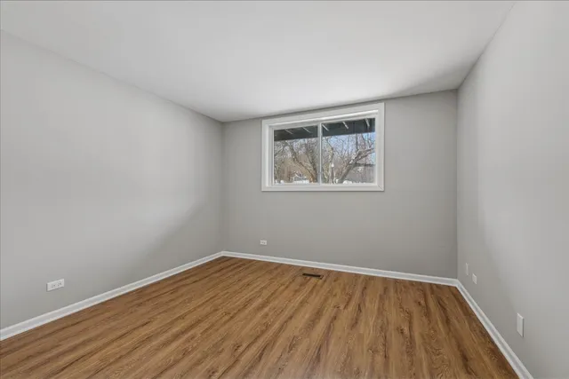 $165,000 | 764 Terrace Court, Unit A, Elgin, IL 60120