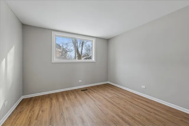 $165,000 | 764 Terrace Court, Unit A, Elgin, IL 60120