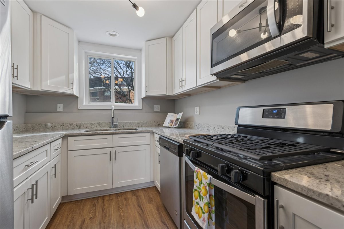 764 Terrace Court, Unit A Elgin, IL 60120 - Photo 2 of 24