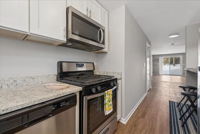 $165,000 | 764 Terrace Court, Unit A, Elgin, IL 60120