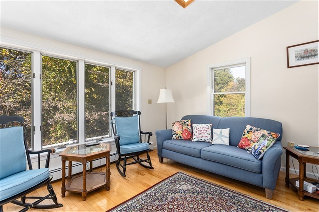 16 Constitution Road Lexington, MA 02421 - Photo 13 of 38