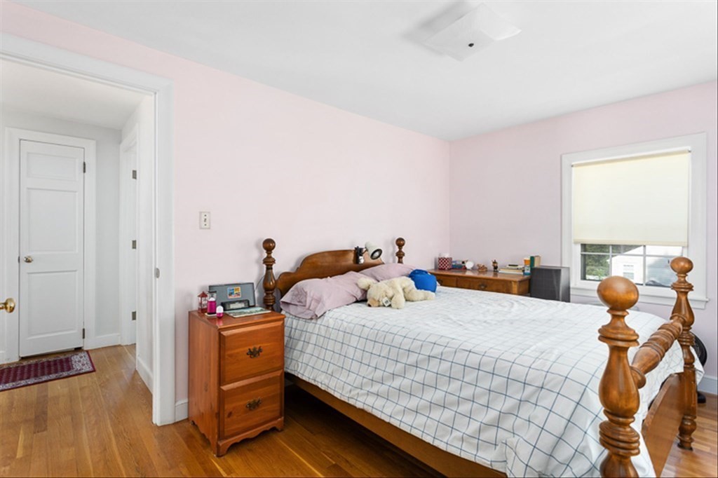 16 Constitution Road Lexington, MA 02421 - Photo 26 of 38
