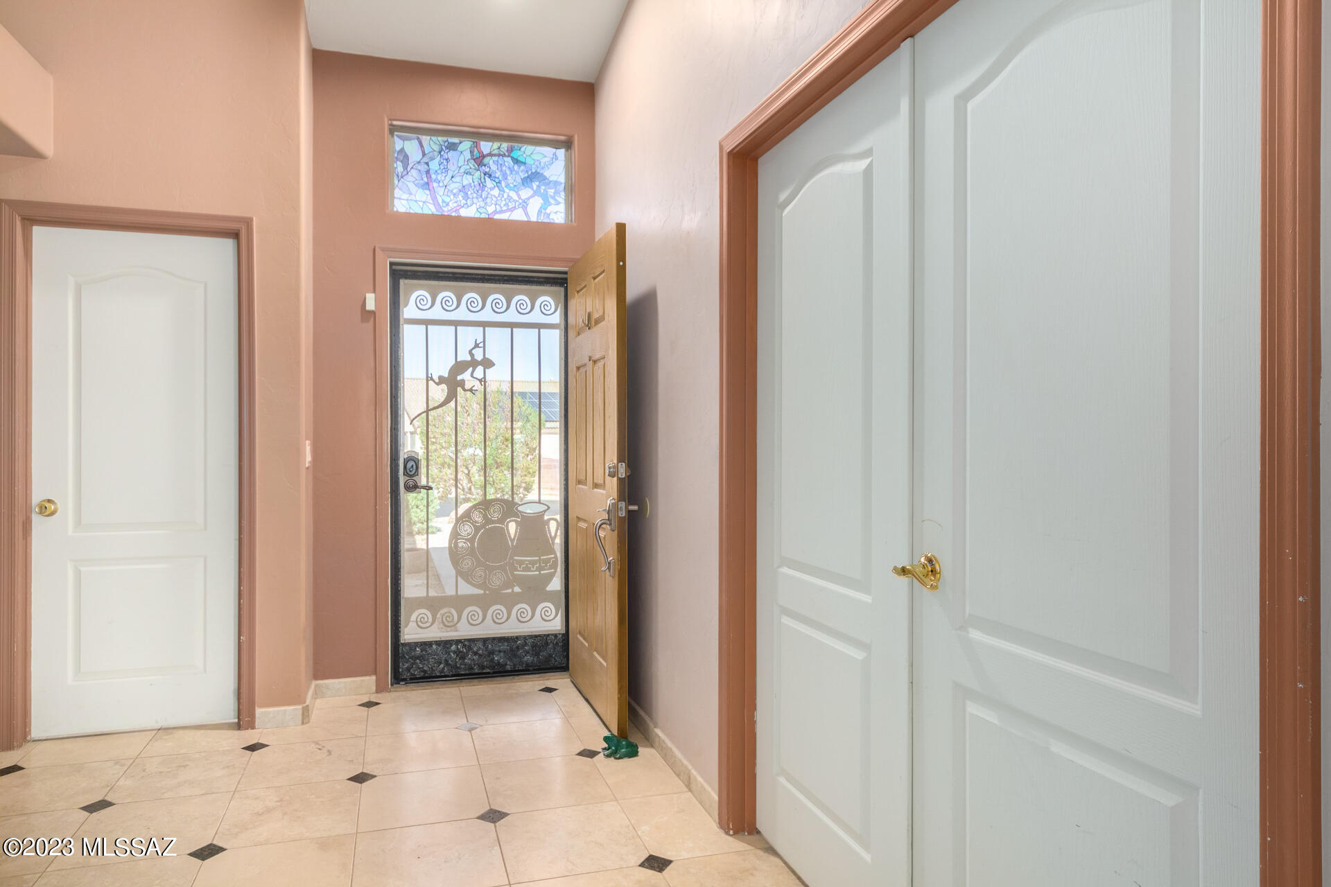427 West Greys Road Tucson, AZ 85737 - Photo 7 of 32 Gallery Image 7