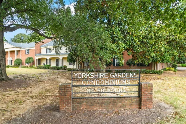 $138,000 | 5696 Quince Road, Unit 3, Memphis, TN 38119