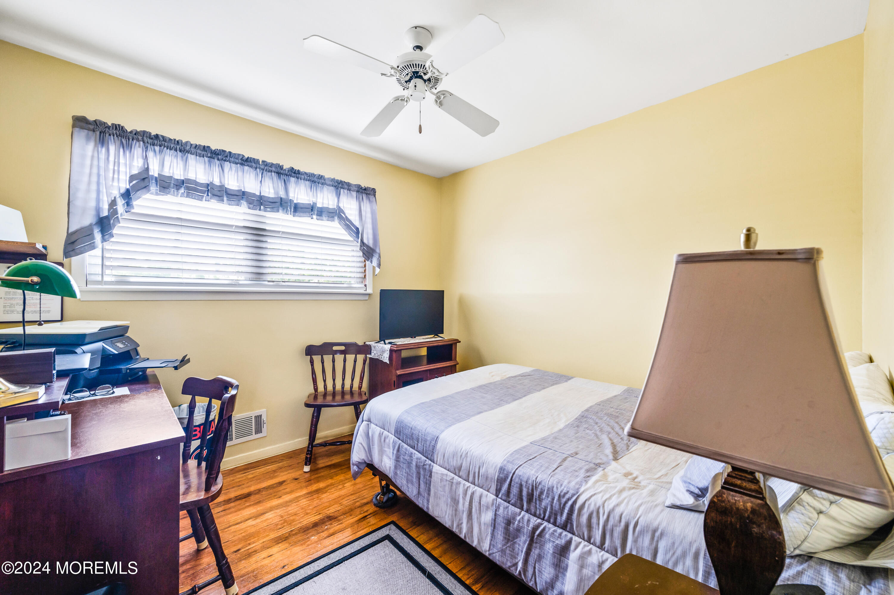 224 Bay Stream Drive Toms River, NJ 08753 - Photo 17 of 31 Bed 1