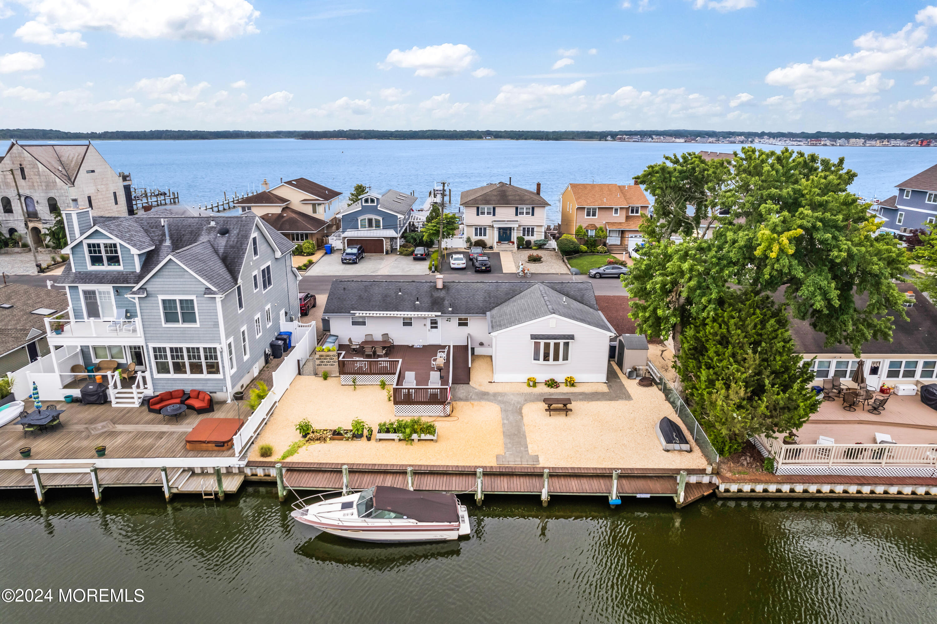 224 Bay Stream Drive Toms River, NJ 08753 - Photo 3 of 31 Back 6