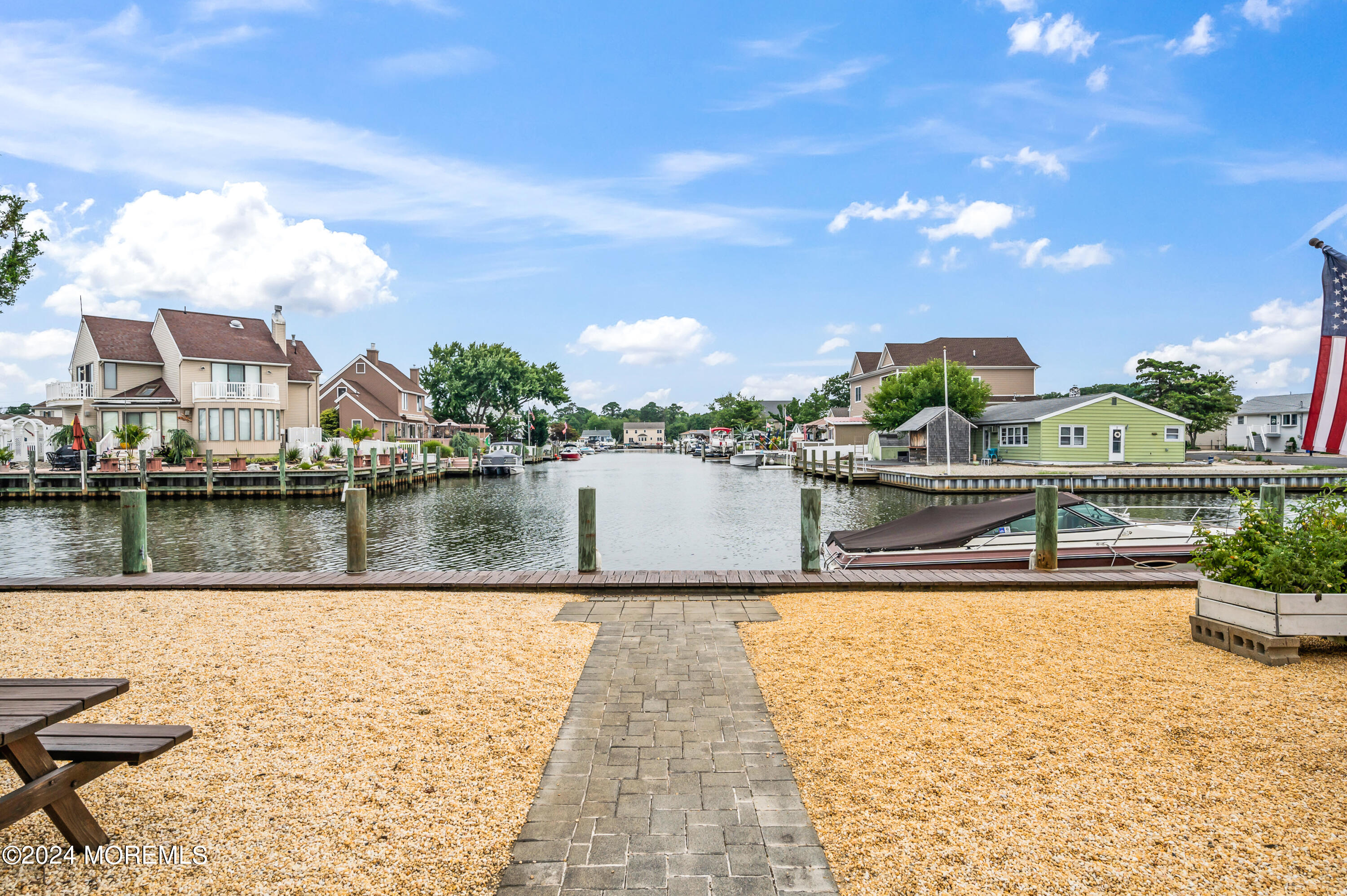 224 Bay Stream Drive Toms River, NJ 08753 - Photo 5 of 31 Back 9